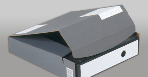 Darstellung der unterschiedlichen Versand- und Archivboxen für Ordner